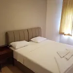 Selenya Appart hôtel 3*