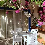Selenya 公寓式酒店 3*
