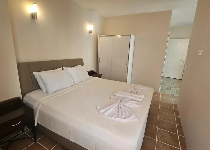 Aparthotel Selenya 3*