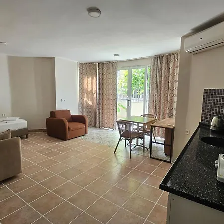 Selenya Hotel de apartamente 3*