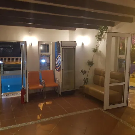 شقة فندقية Selenya